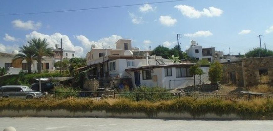 Paphos Argaka 2Bdr Bungalow and Stone House For Sale NGM5640