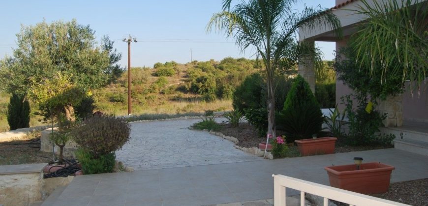 Paphos Armou 3Bdr Detached For Sale LTR44347