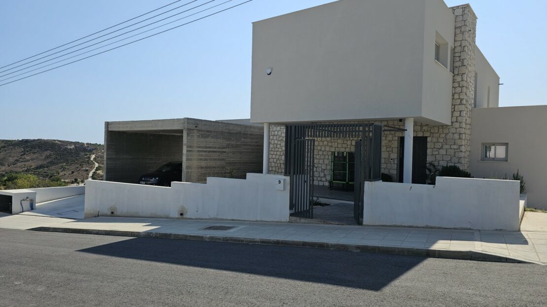 Paphos Armou 4Bdr Villa For Sale PRK35223