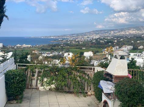 Paphos Chloraka 2Bdr Maisonette For Sale PRK37422