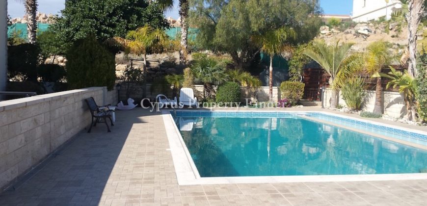 Paphos Chloraka 2Bdr Villa For Sale CPF160069