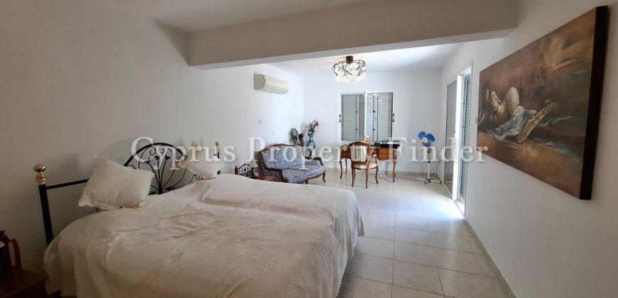 Paphos Chloraka 4Bdr Bungalow For Sale CPF152138