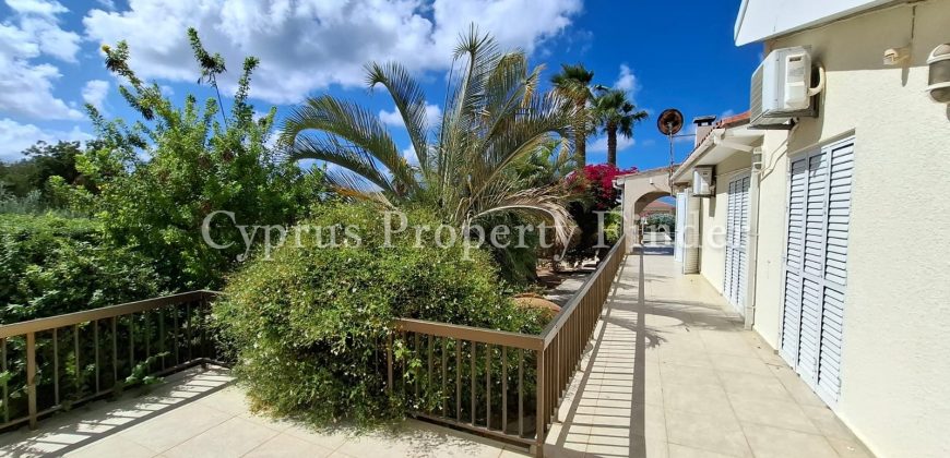 Paphos Chloraka 4Bdr Bungalow For Sale CPF152138