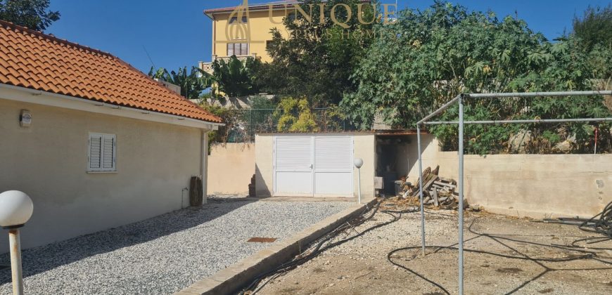 Paphos Chloraka 4Bdr Bungalow For Sale UQH2726