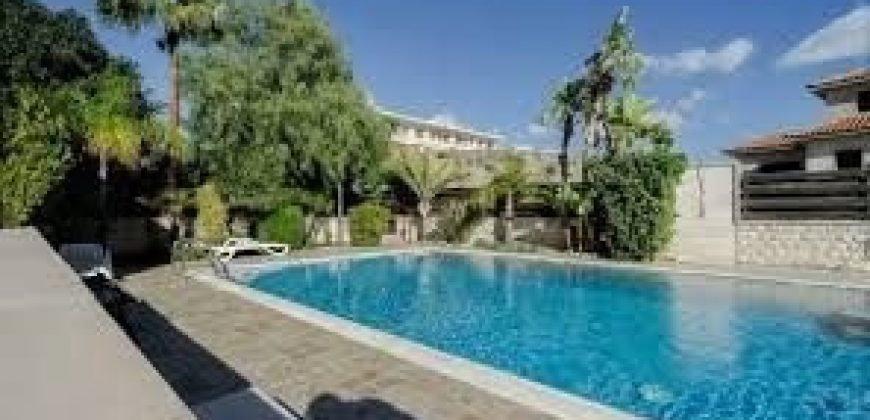 Paphos Chloraka 4Bdr House For Sale UQH1081