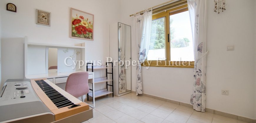 Paphos Chloraka 4Bdr Villa For Sale CPF152122