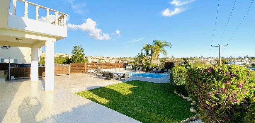 Paphos Chloraka 5Bdr Villa For Sale UQH2500