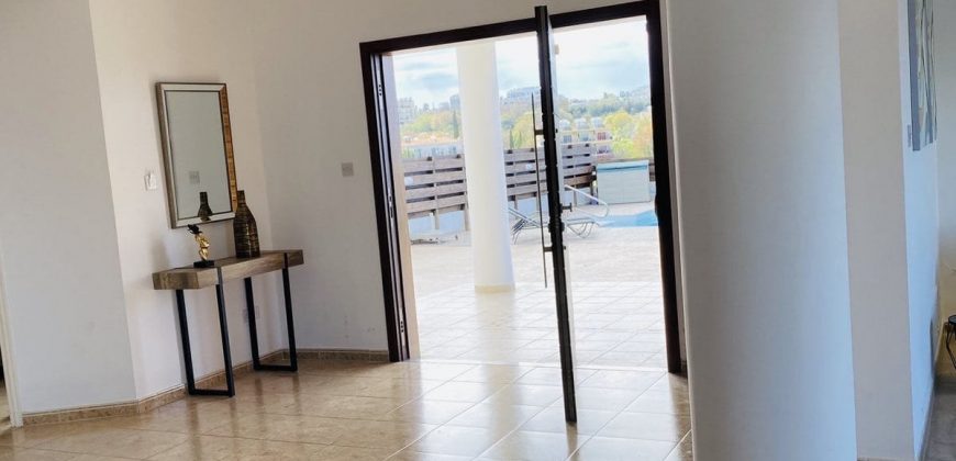 Paphos Chloraka 5Bdr Villa For Sale UQH2500