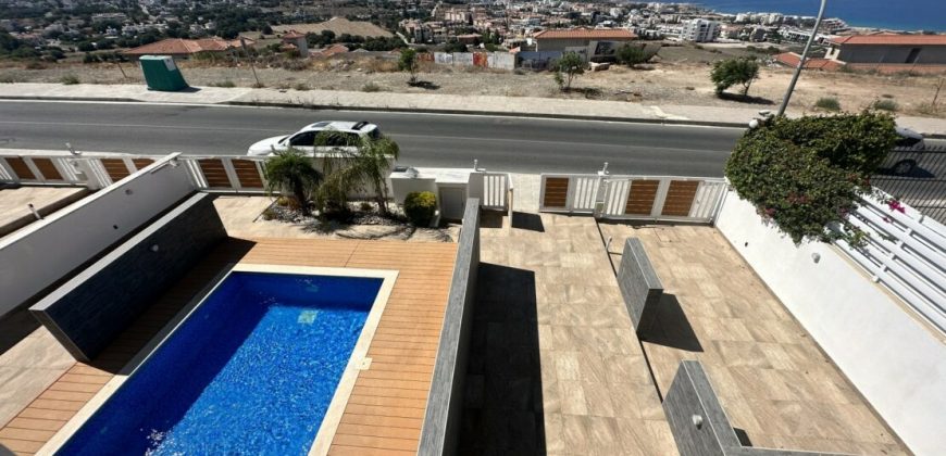 Paphos Chloraka 5Bdr Villa For Sale PRK35110