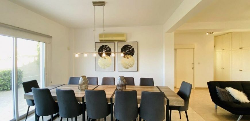 Paphos Chloraka 5Bdr Villa For Sale PRK36004