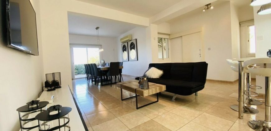 Paphos Chloraka 5Bdr Villa For Sale PRK36004