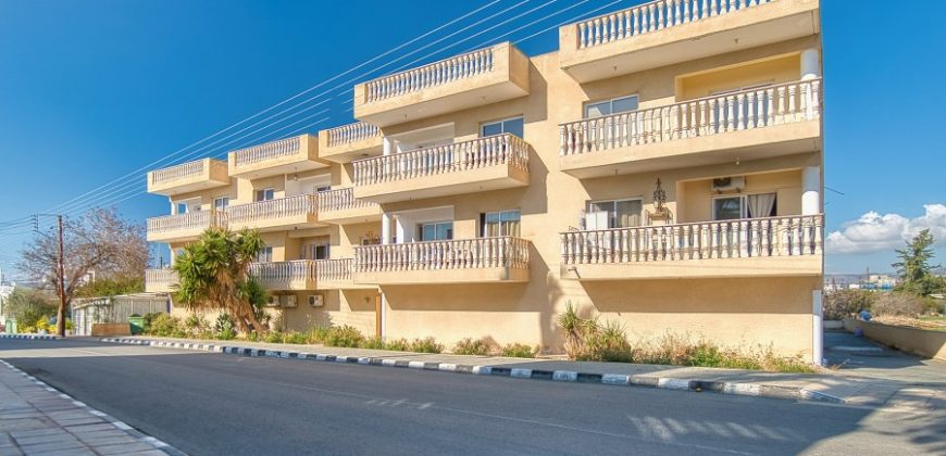 Paphos Chloraka 2 Bedroom Apartment For Sale BSH40971