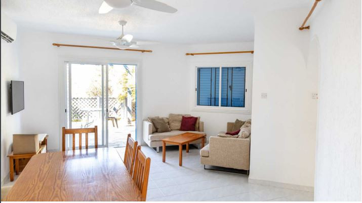 Paphos Chlorakas 2Bdr Apartment (Flat) For Sale FCP53420