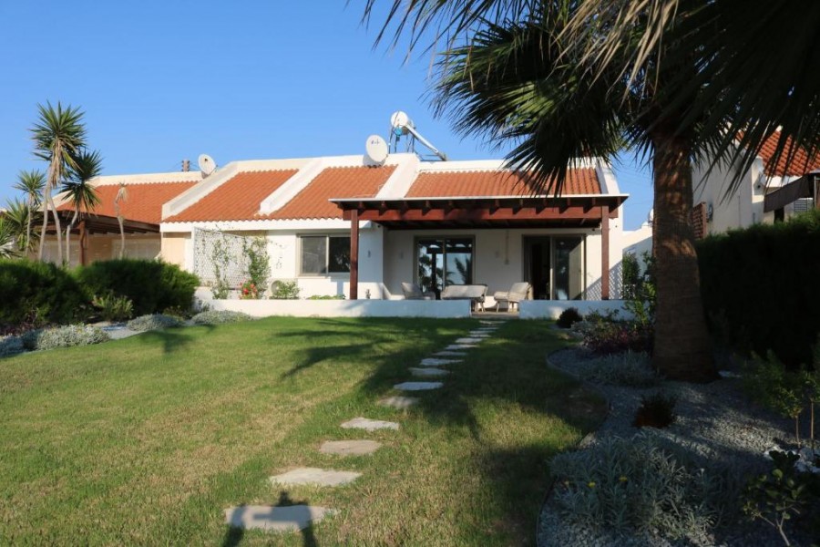 Paphos Chlorakas 2Bdr Bungalow For Sale KTM93673