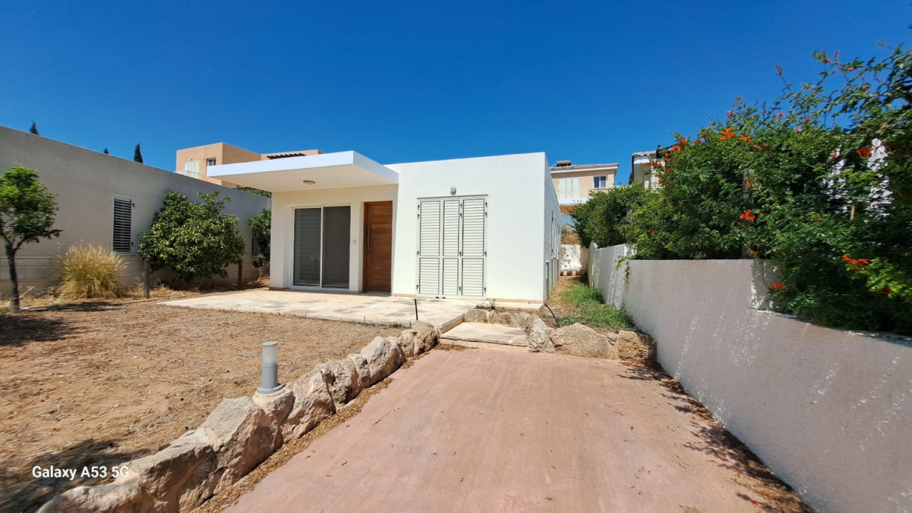 Paphos Chlorakas 2Bdr House (Detached) For Sale FCP52835