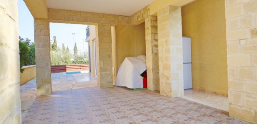 Paphos Chlorakas 4Bdr House (Detached) For Sale FCP40728