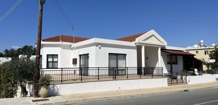 Paphos Chlorakas 5Bdr Detached Villa For Sale KTM98207