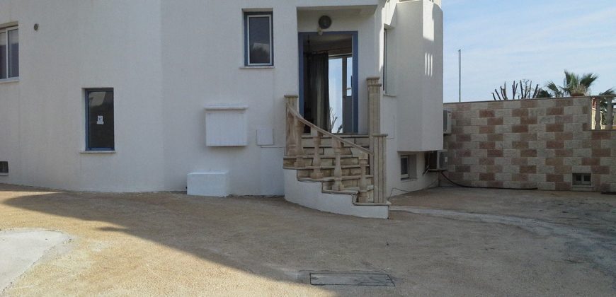 Paphos Chlorakas 6Bdr House (Detached) For Sale FCP20032