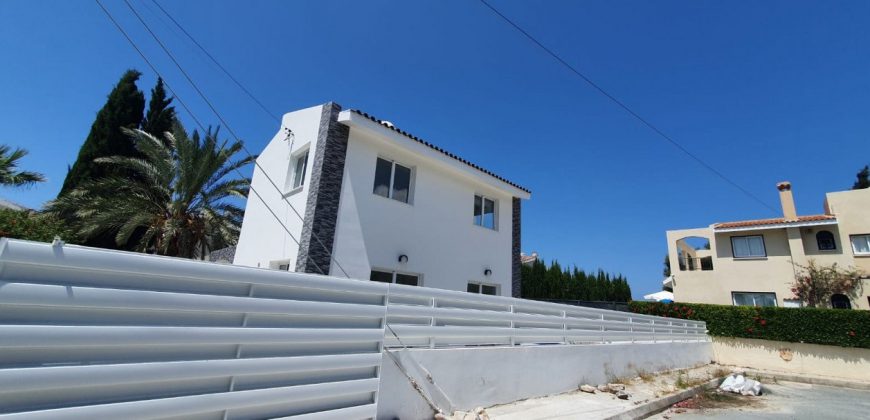 Paphos Coral Bay 3Bdr House (Detached) For Sale FCP40007