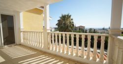 Paphos Coral Bay 3Bdr Villa For Sale PRK36388