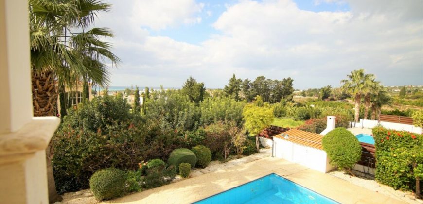 Paphos Coral Bay 3Bdr Villa For Sale PRK36388