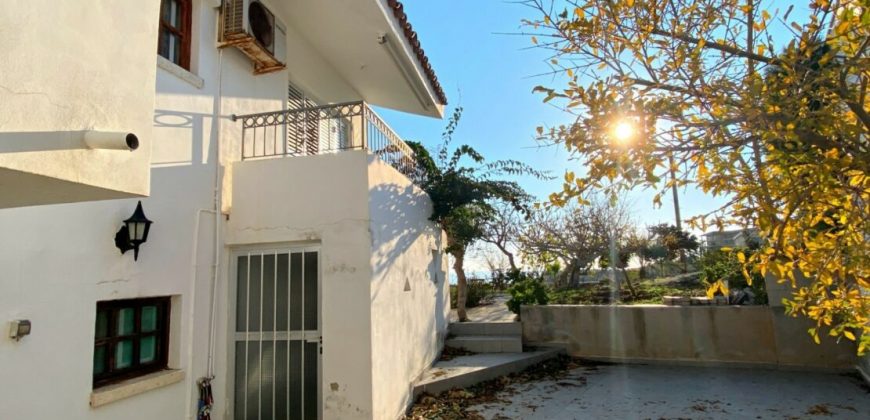 Paphos Coral Bay 3Bdr Villa For Sale PRK38405