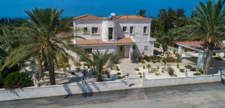 Paphos Coral Bay 4Bdr Villa For Sale PRK37517