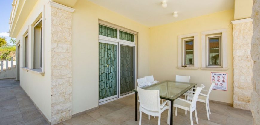 Paphos Coral Bay 4Bdr Villa For Sale PRK37594