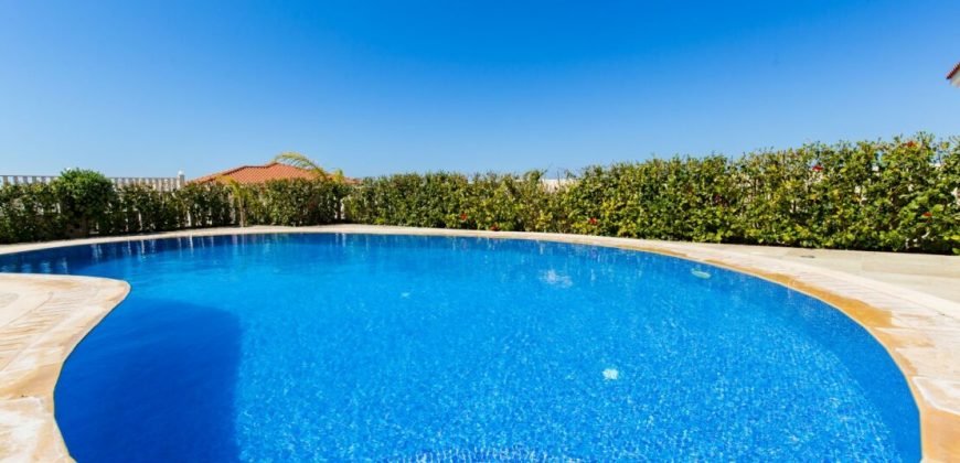 Paphos Coral Bay 4Bdr Villa For Sale PRK37594