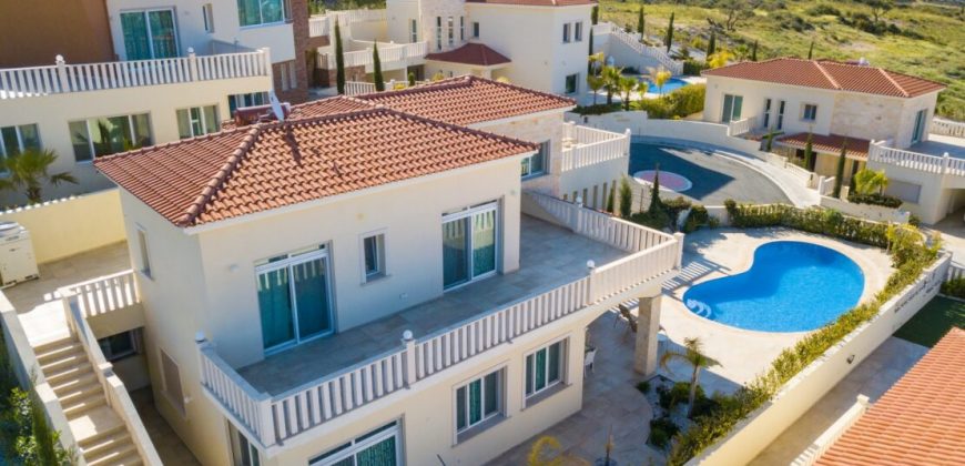 Paphos Coral Bay 4Bdr Villa For Sale PRK37594