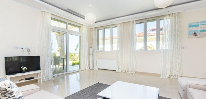 Paphos Coral Bay 4Bdr Villa For Sale PRK37594