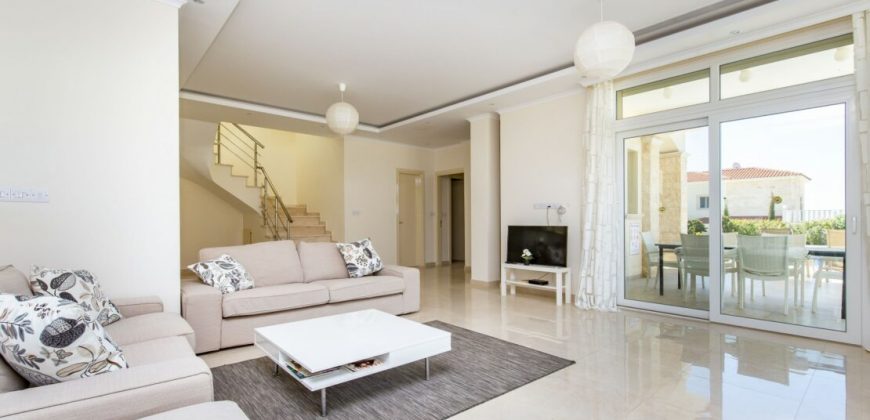 Paphos Coral Bay 4Bdr Villa For Sale PRK37594