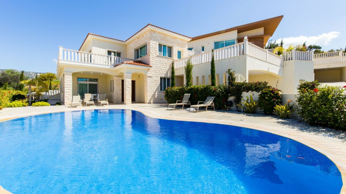 Paphos Coral Bay 4Bdr Villa For Sale PRK37594