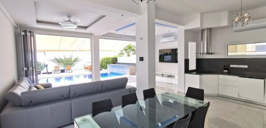 Paphos Coral Bay 5Bdr Villa For Sale PRK34558