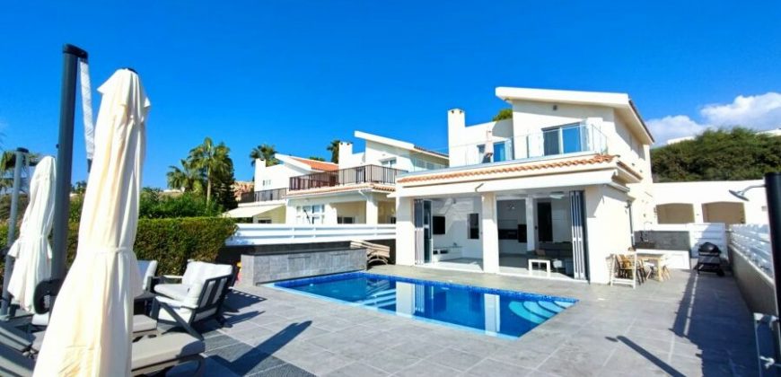 Paphos Coral Bay 5Bdr Villa For Sale PRK34558