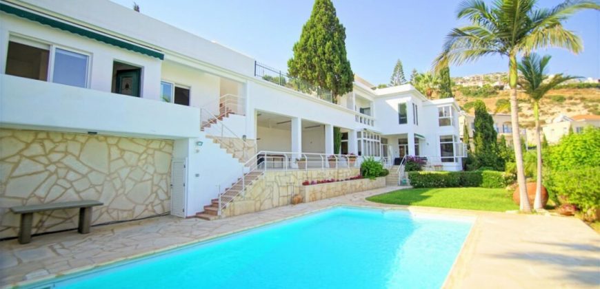 Paphos Coral Bay 6Bdr Villa For Sale PRK37429