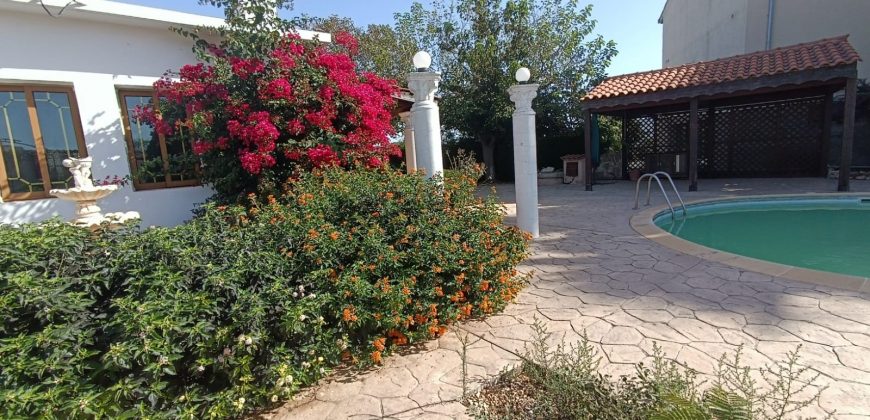 Paphos Drouseia 3Bdr Bungalow For Sale PNV22043