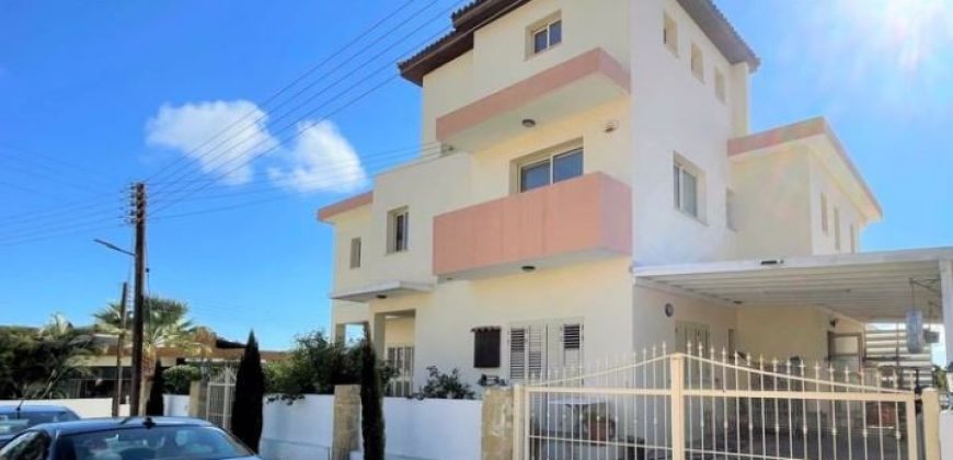 Paphos Emba 6Bdr House (Detached) For Sale FCP40011