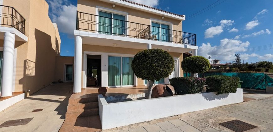 Paphos Emba 6Bdr Townhouse For Sale NGM13454