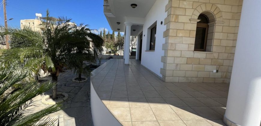 Paphos Emba 7Bdr House (Detached) For Sale FCP20374