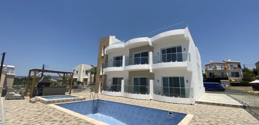 Paphos Empa Building For Sale PNV22110