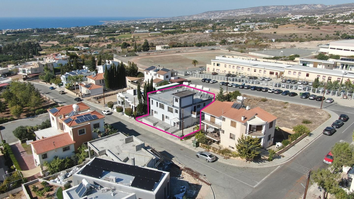 Paphos Empa Residential Building For Sale TPH2773