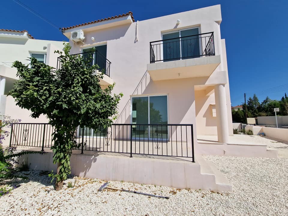 Paphos Empa 3Bdr Semi Detached Villa For Sale PNV22203