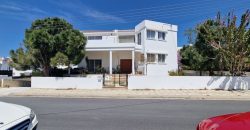 Paphos Empa 4Bdr House For Sale KTM98223