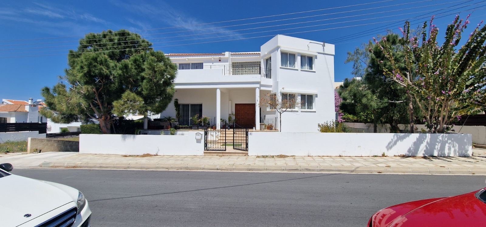 Paphos Empa 4Bdr House For Sale KTM98223