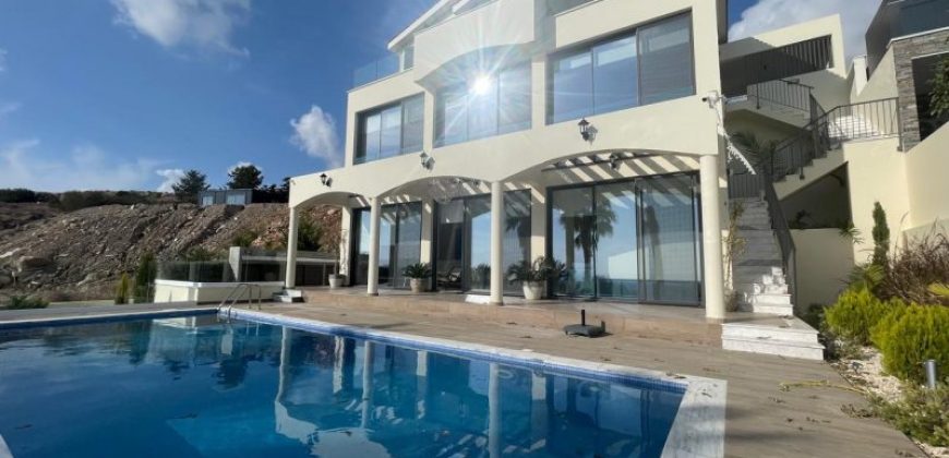 Paphos Geroskipou 4 Bedroom Detached Villa For Sale LGP0101577