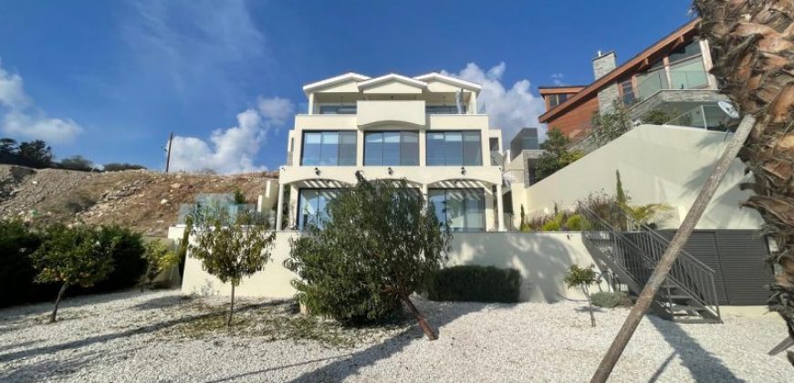 Paphos Geroskipou 4 Bedroom Detached Villa For Sale LGP0101577