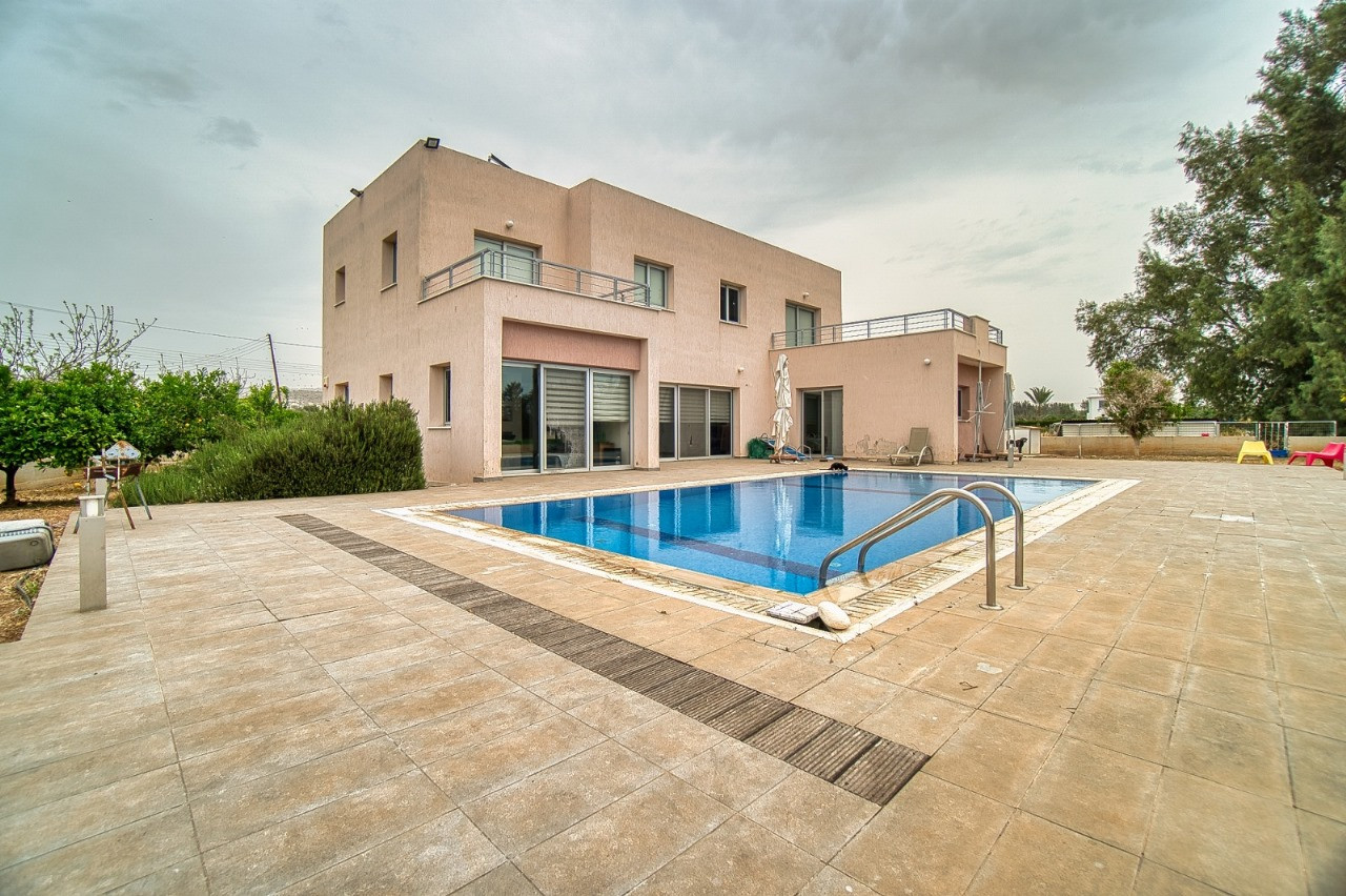 Paphos Geroskipou 5Bdr House (Detached) For Sale FCP53310