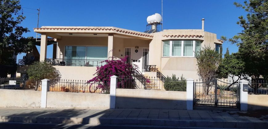 Paphos Geroskipou Bdr House For Sale NGM11621