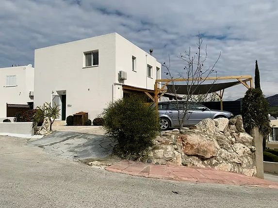 Paphos Goudi 3Bdr Villa For Sale NGM13513